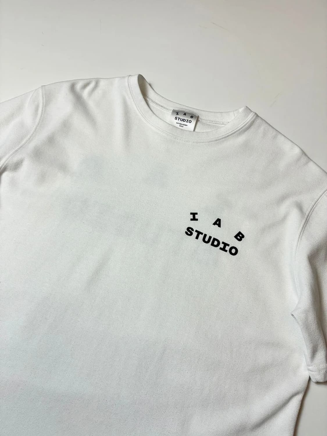 아이앱스튜디오 빅로고 오버핏 반팔 티셔츠 PN8630 상품이미지5