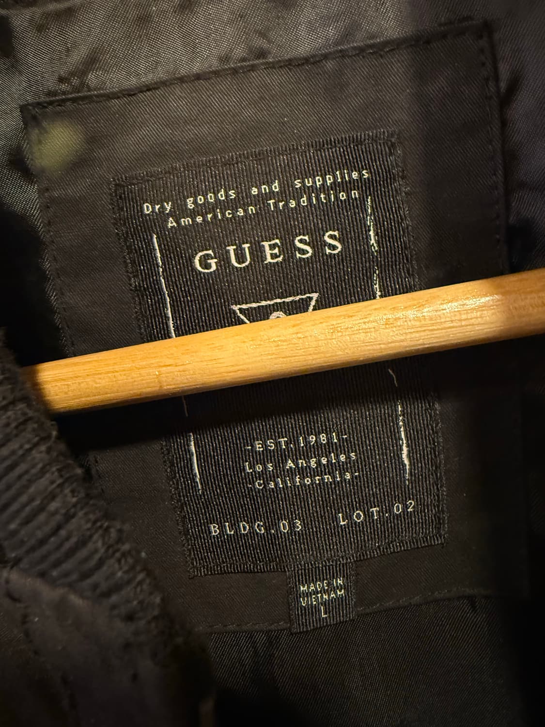 게스 블랙 봄버 자켓 상품이미지2