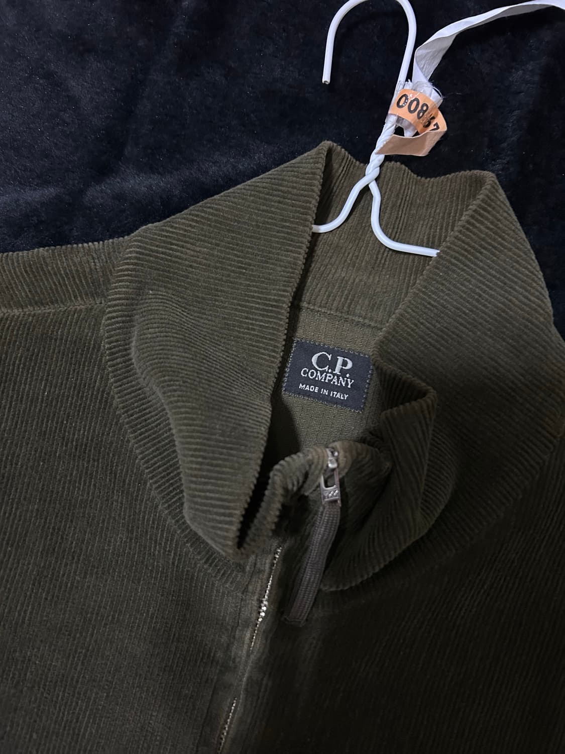 cp컴퍼니 스웨이드 넥 집업 (올리브) 상품이미지2