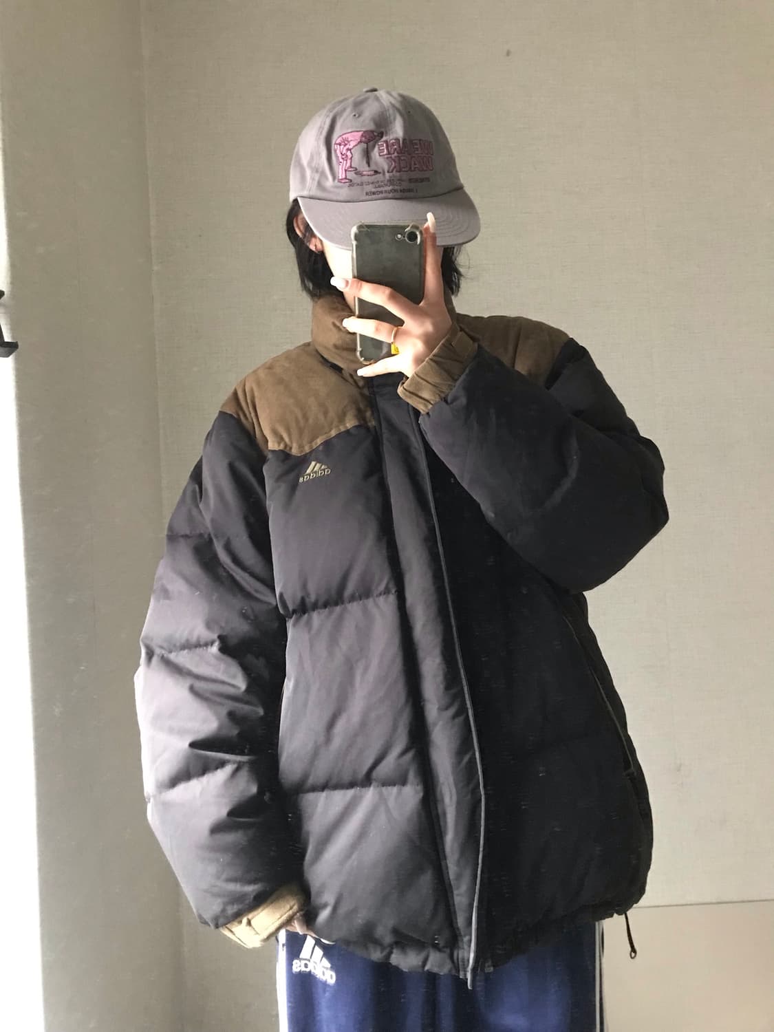 아디다스 00s 블랙 브라운 패딩 상품이미지1