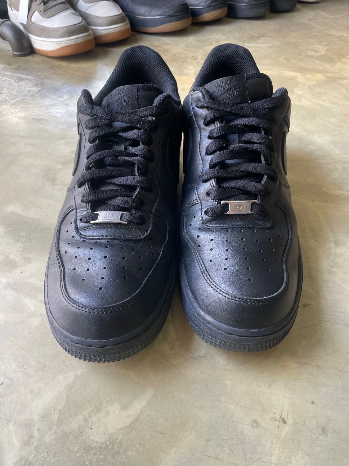 나이키 에어포스 1 블랙 290 상품이미지2