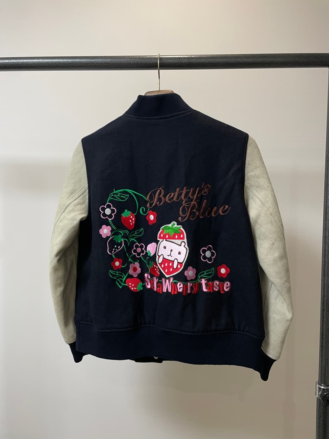 (M) 베티스 블루 울 블렌드 바시티 자켓 상품이미지1