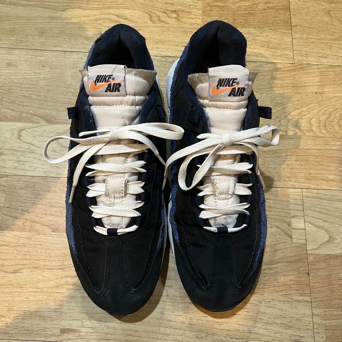 (280) 나이키 맥스95 SE 러닝클럽 블랙 딥 로얄 블루 상품이미지2