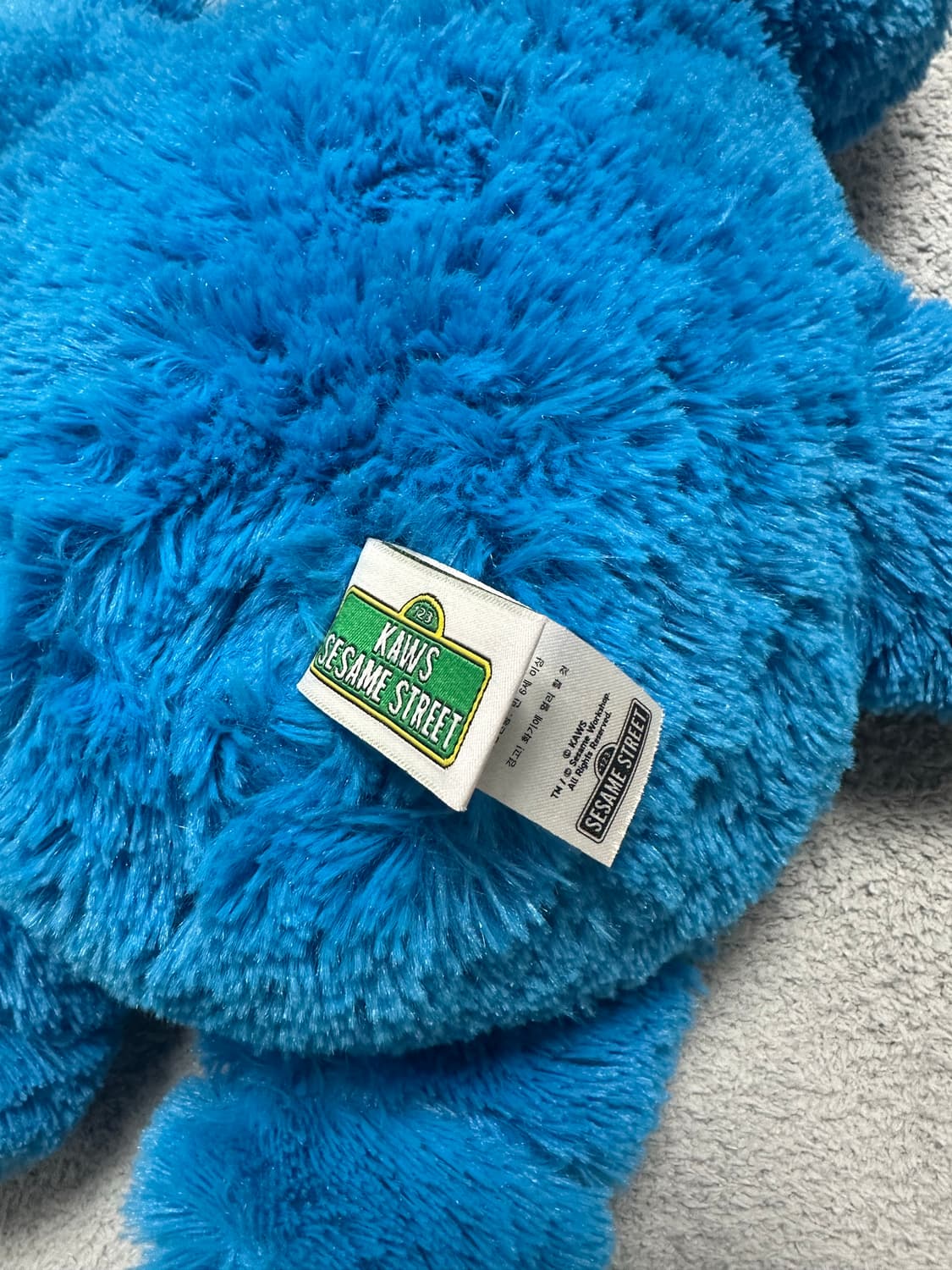 유니클로 세서미 카우스 쿠키몬스터 인형 상품이미지2