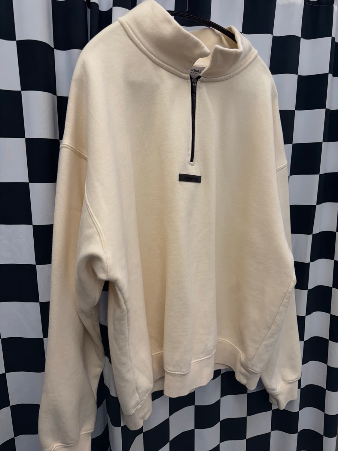 피오갓 에센셜 하프집업 처분  상품이미지1