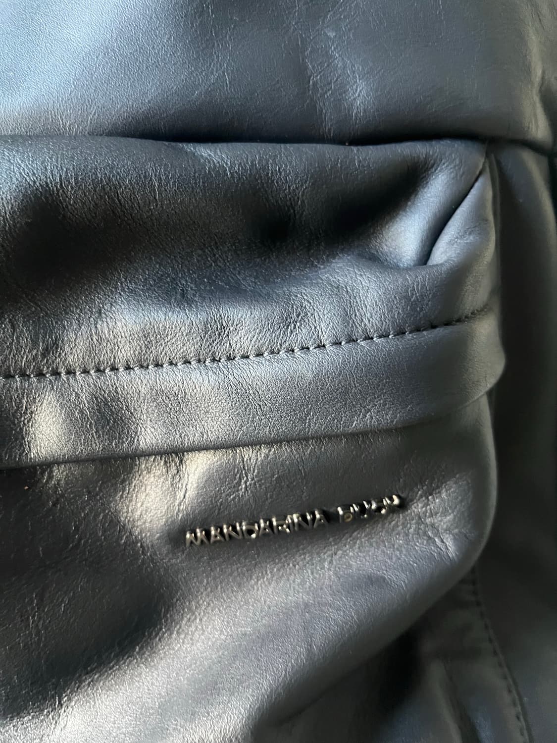 만다리나덕 듀플렉스 송아지 가즉 백팩 상품이미지3