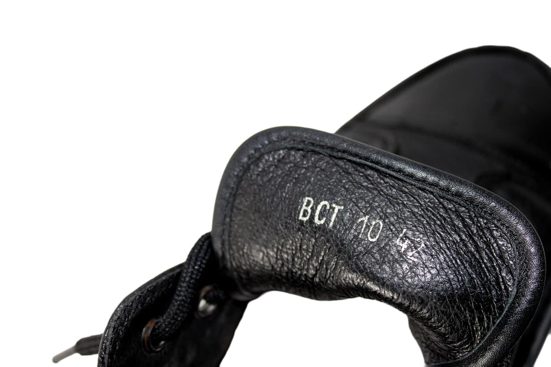 Neil Barrett Leather Stud Sneakers 상품이미지4