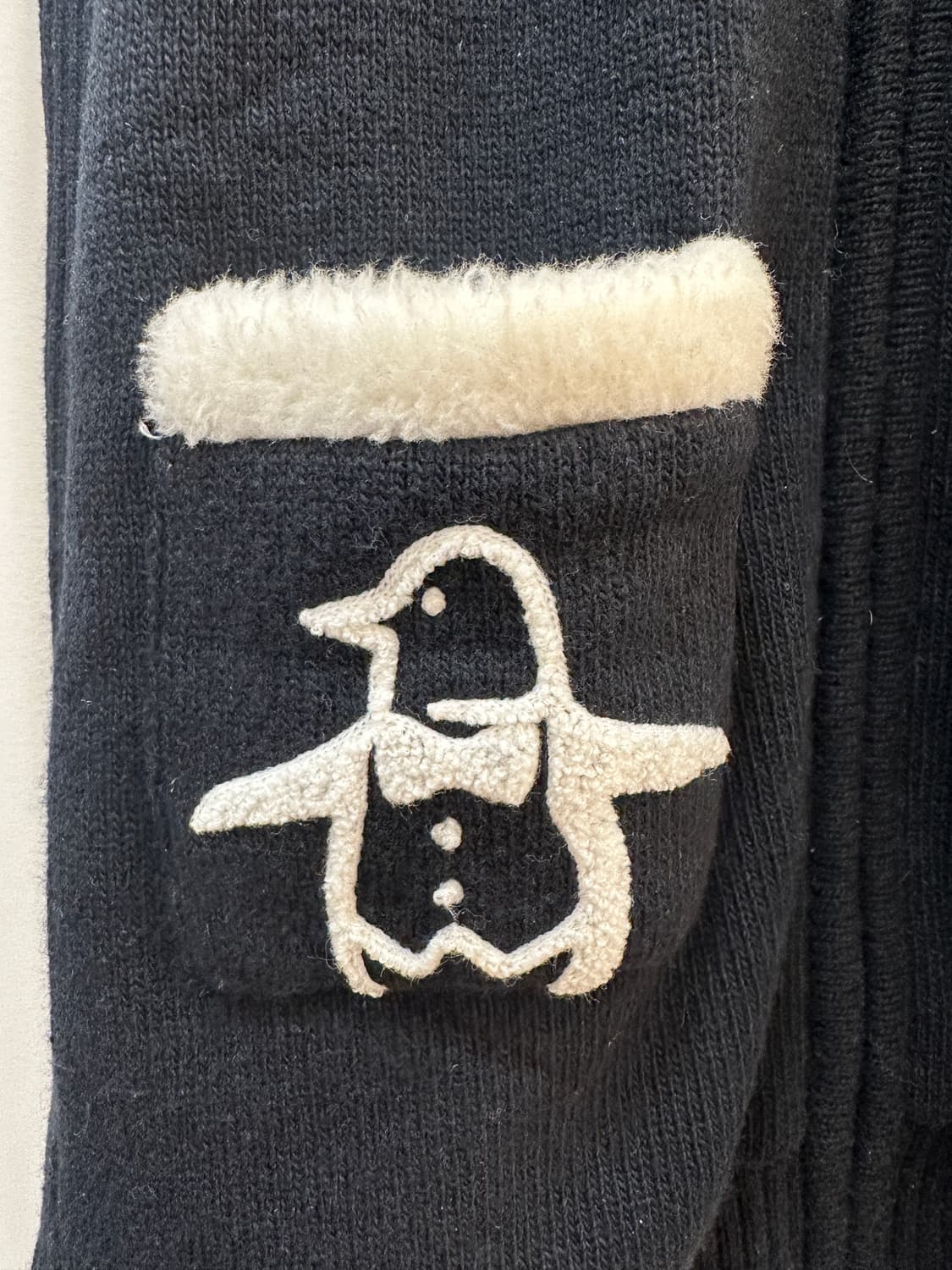 먼싱웨어 MUNSINGWEAR 털 트리밍 니트 조끼 블랙 상품이미지2