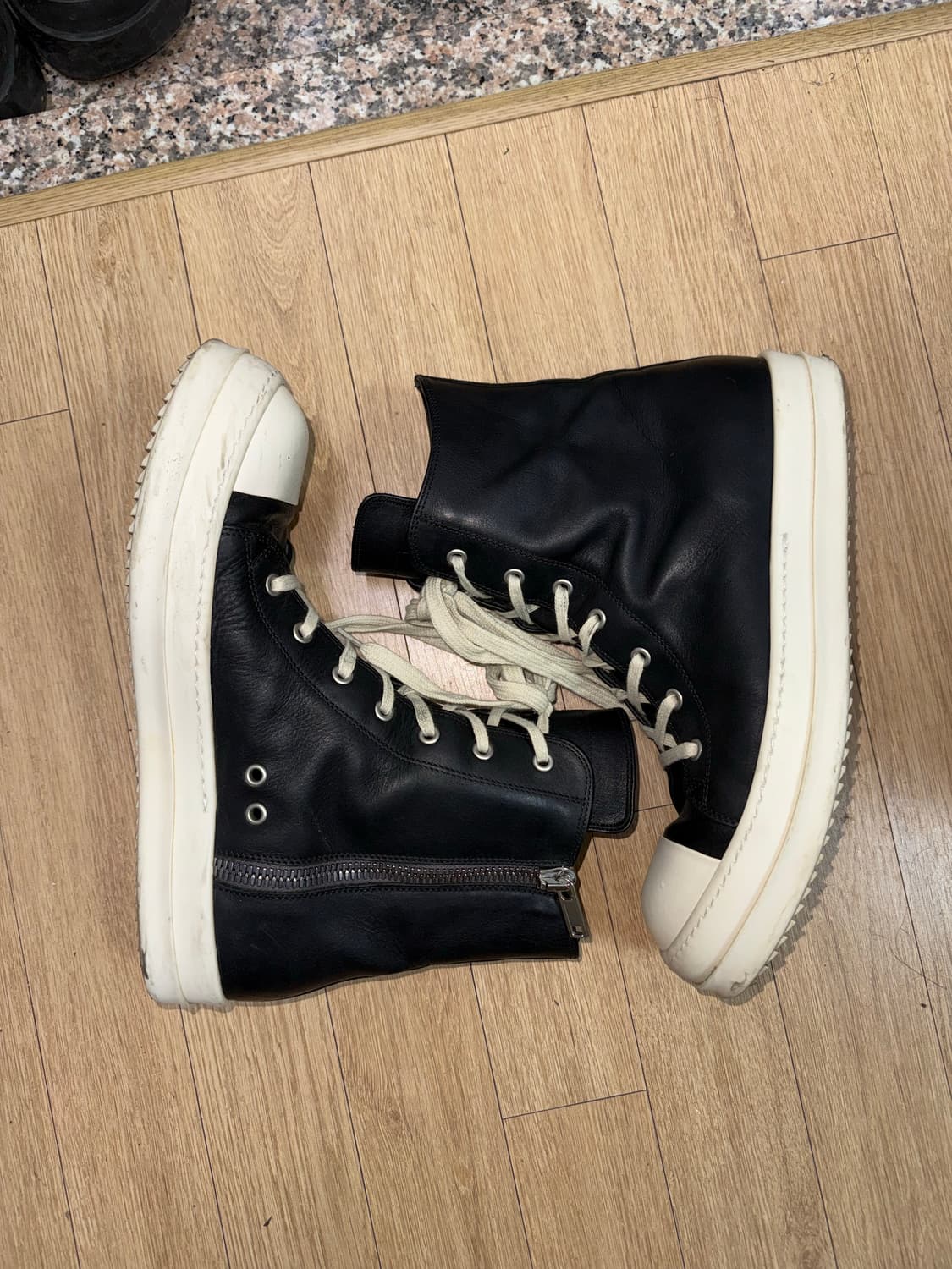 [43] 릭오웬스 룩소르 라몬즈 블랙 하이탑 상품이미지3