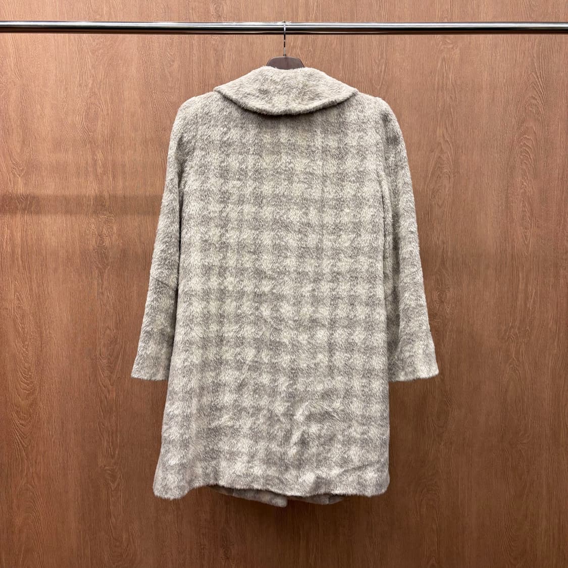 마인 울 블렌드 롱 코트 그레이 체크 패턴 슬릿 포켓 디테일 아이보리 상품이미지3