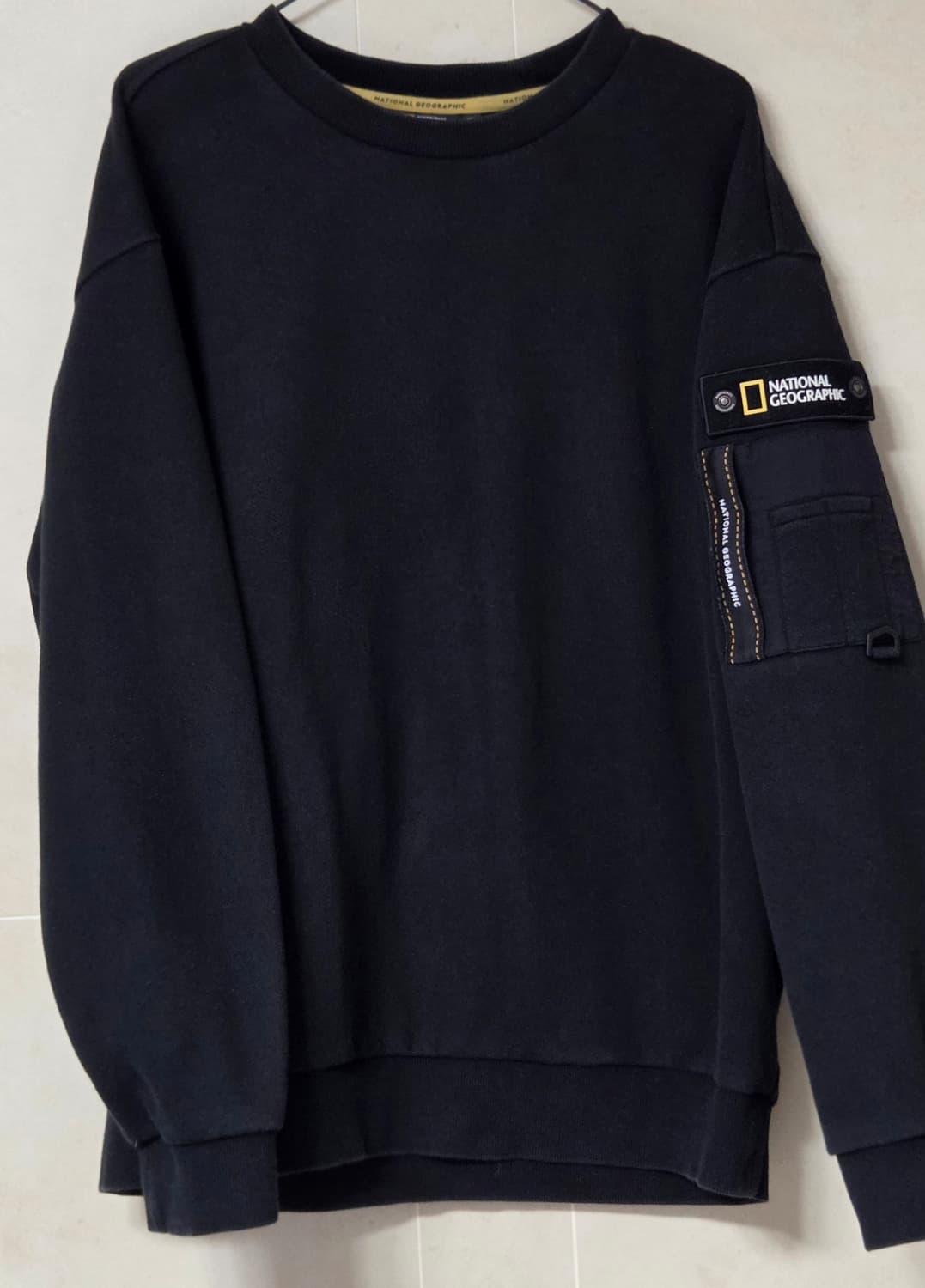 내셔널지오그래픽 맨투맨 XL 105사이즈
택포 상품이미지1