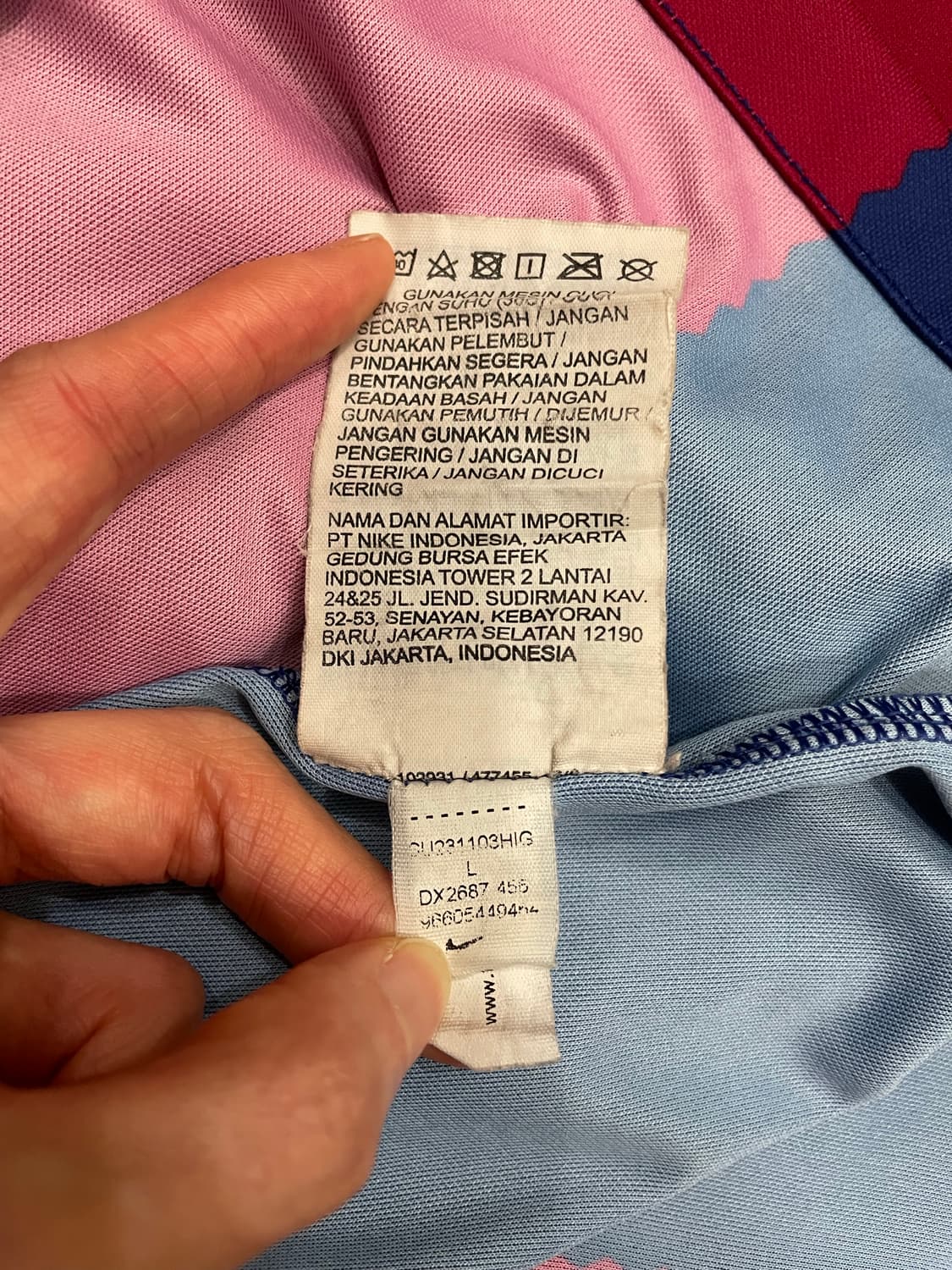 23-24 나이키 FC 바르셀로나 스타디움 홈 유니폼 상품이미지8