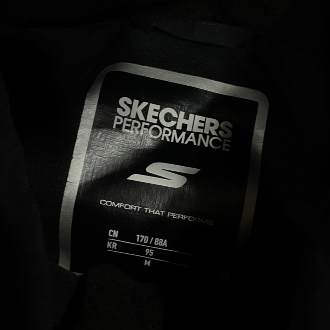 100 스케쳐스 패딩 상품이미지3