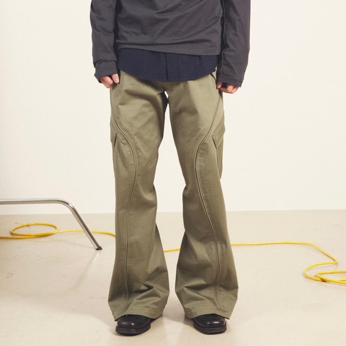 nvrfrgt 3d 트위스티드 카고팬츠 상품이미지2