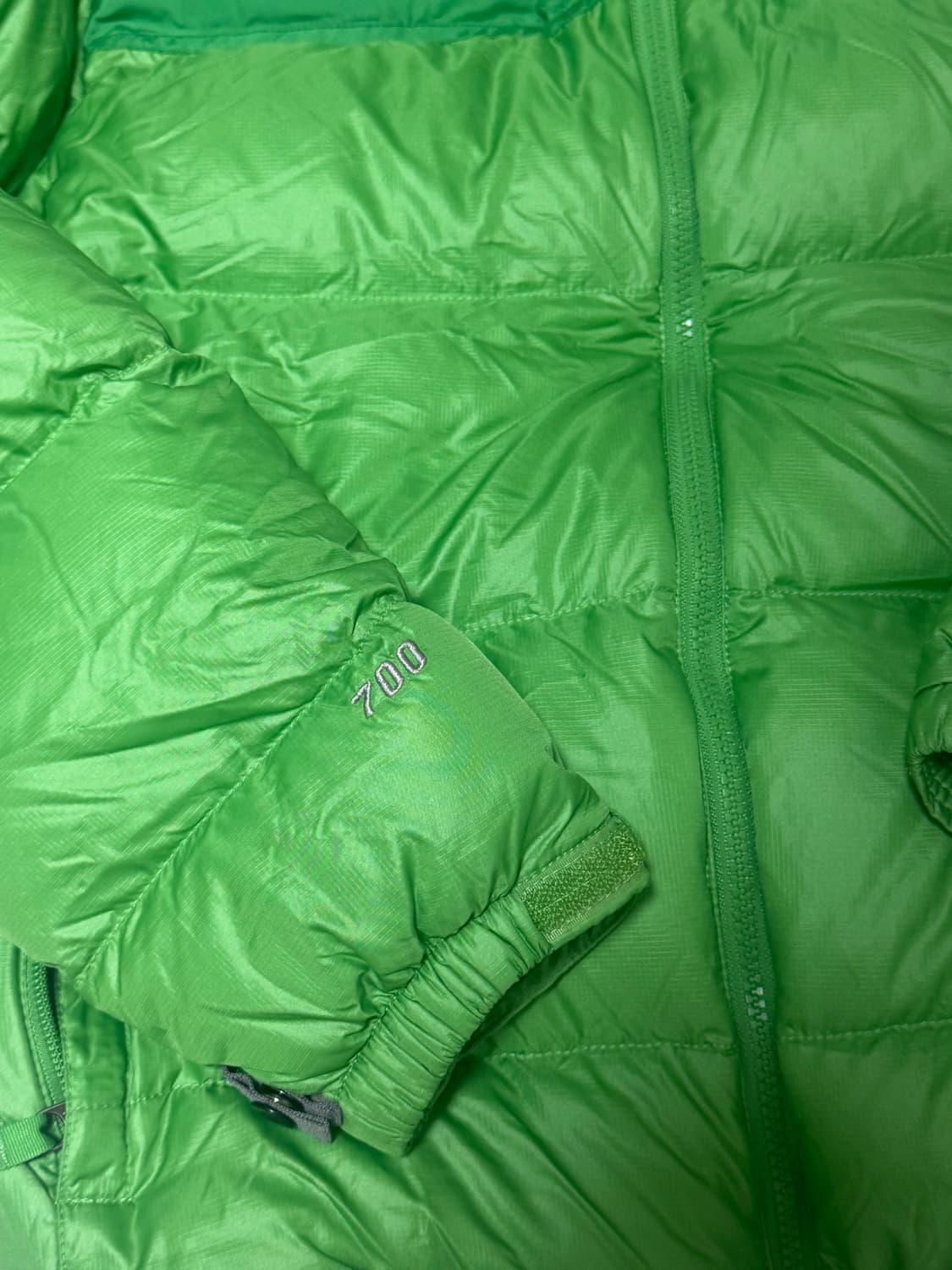 노스페이스 눕시 700패딩 연두 초록 상품이미지3