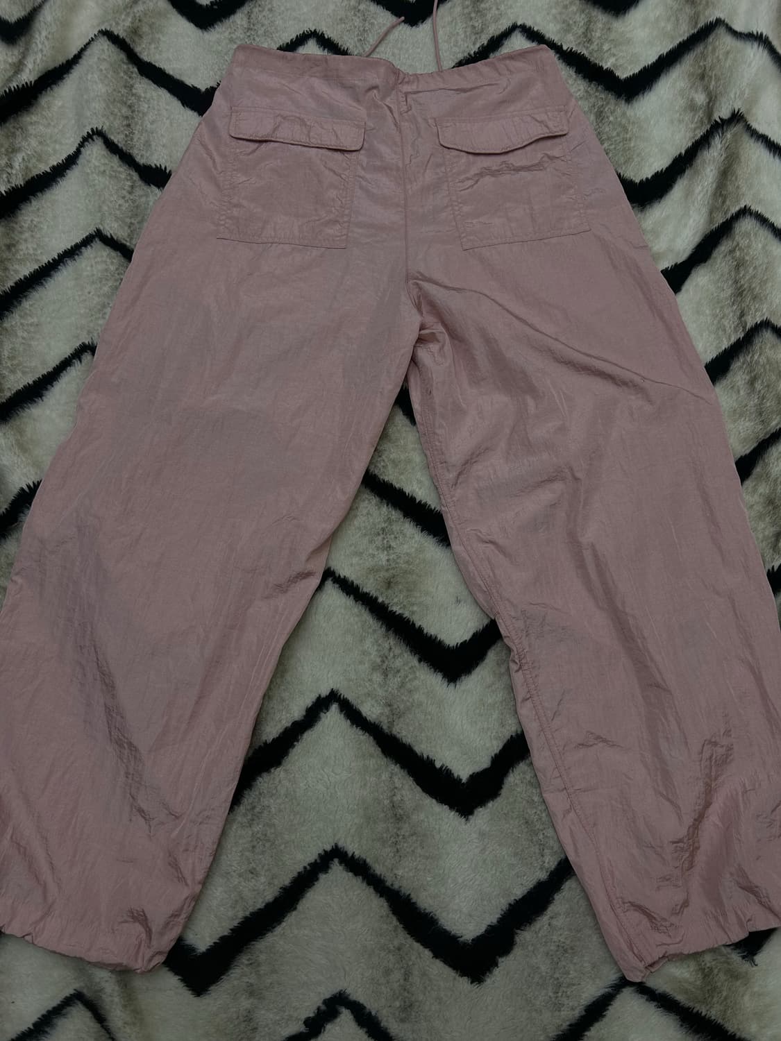 [26]무신사스탠다드 파라슈트 우븐팬츠/핑크 상품이미지3