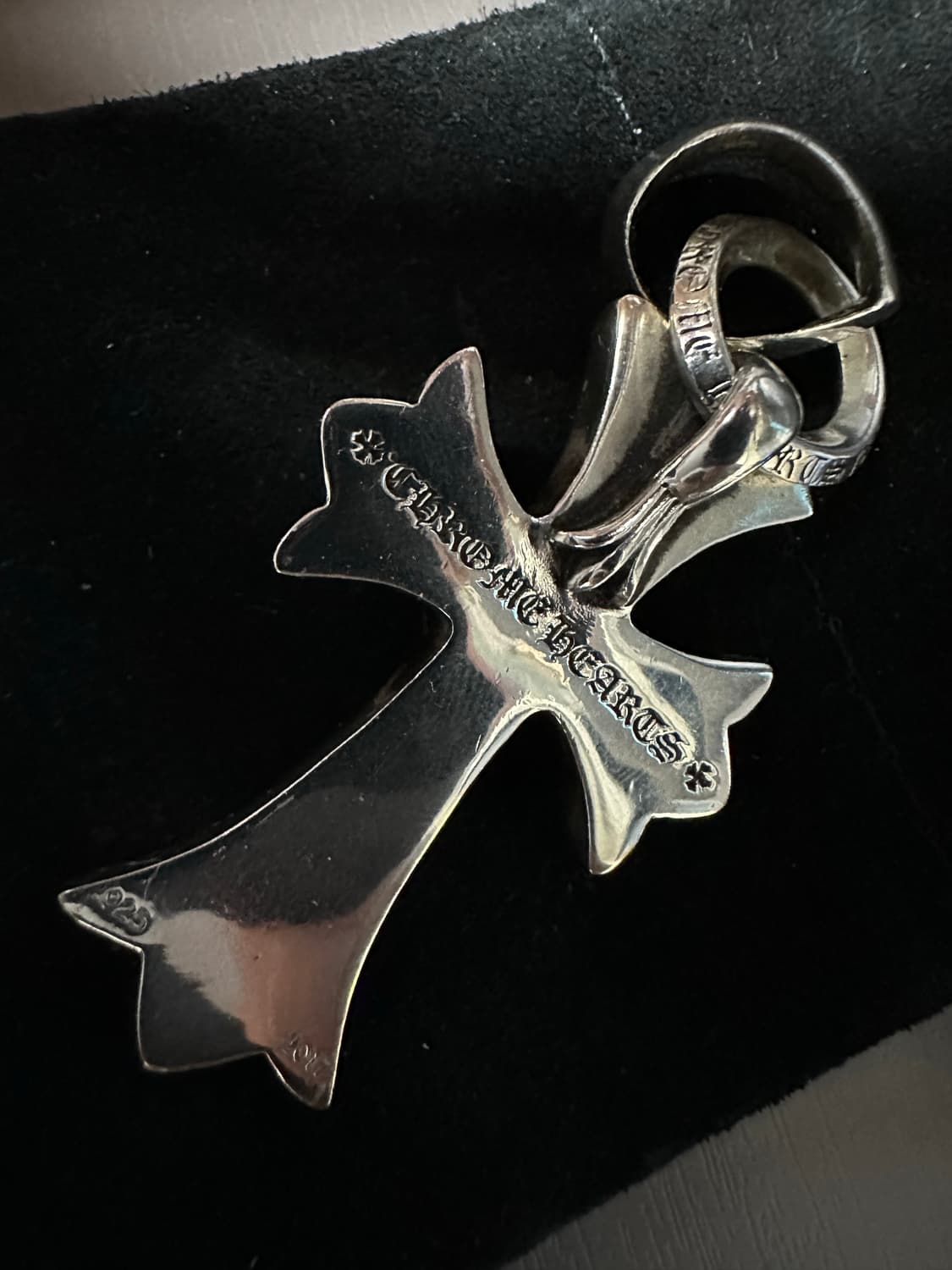 크롬하츠 하트크로스 팬던트 상품이미지3