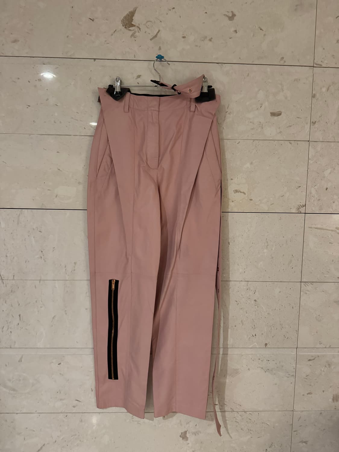 (정가 $2450) 프로엔자슐러 컬렉션 레더 팬츠 핑크 새상품 택o 상품이미지4