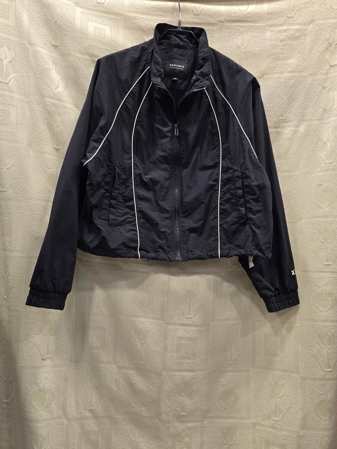 젝시믹스 우븐 파이핑 바람막이 크롭 자켓 M(66) 상품이미지1