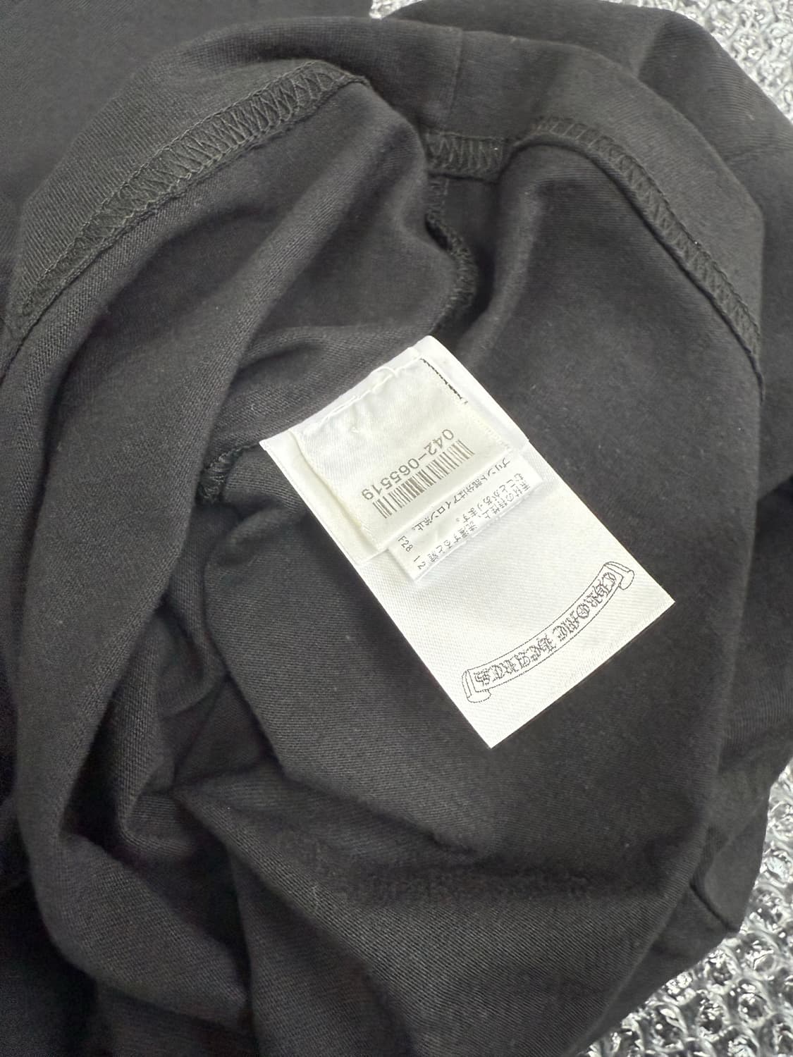 크롬하츠 넥 스크립트 롱슬리브 블루블랙 라지사이즈 상품이미지3