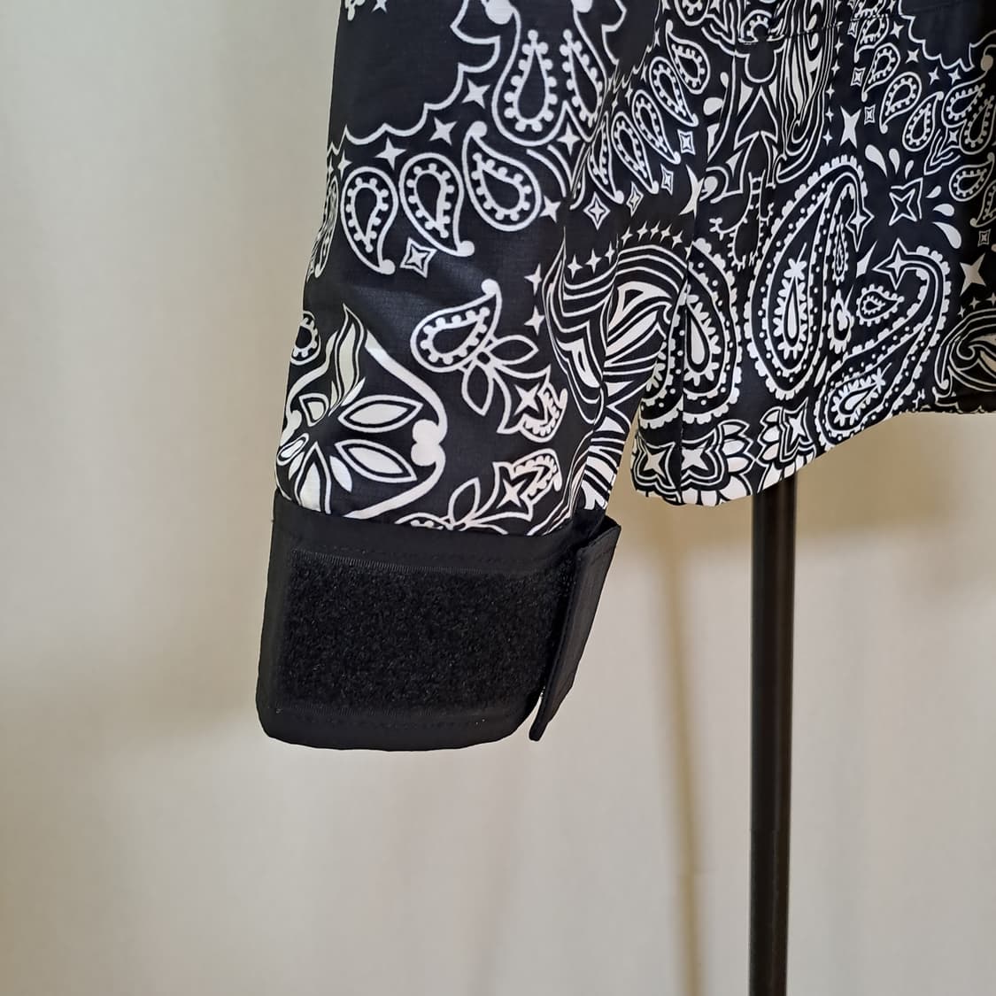 (택포) 슈프림 노스페이스 반다나 바람막이 블랙 B684 상품이미지4