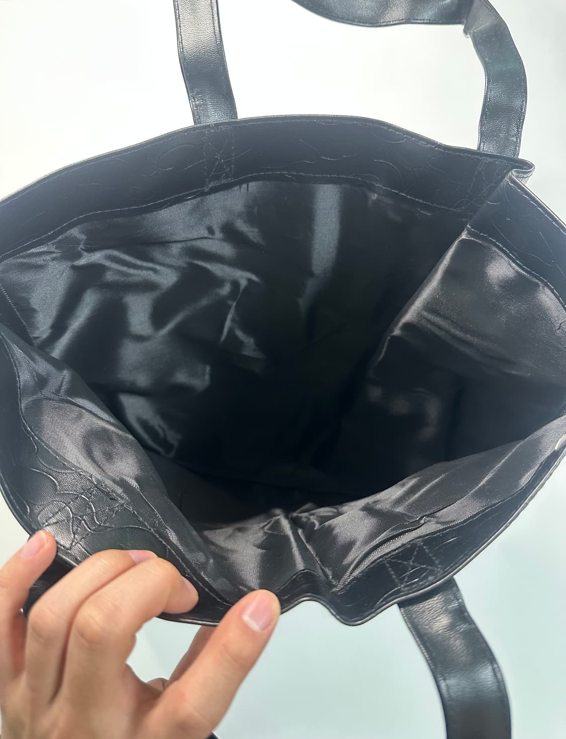 베이프 블랙 가죽 숄더백 토트백 상품이미지4