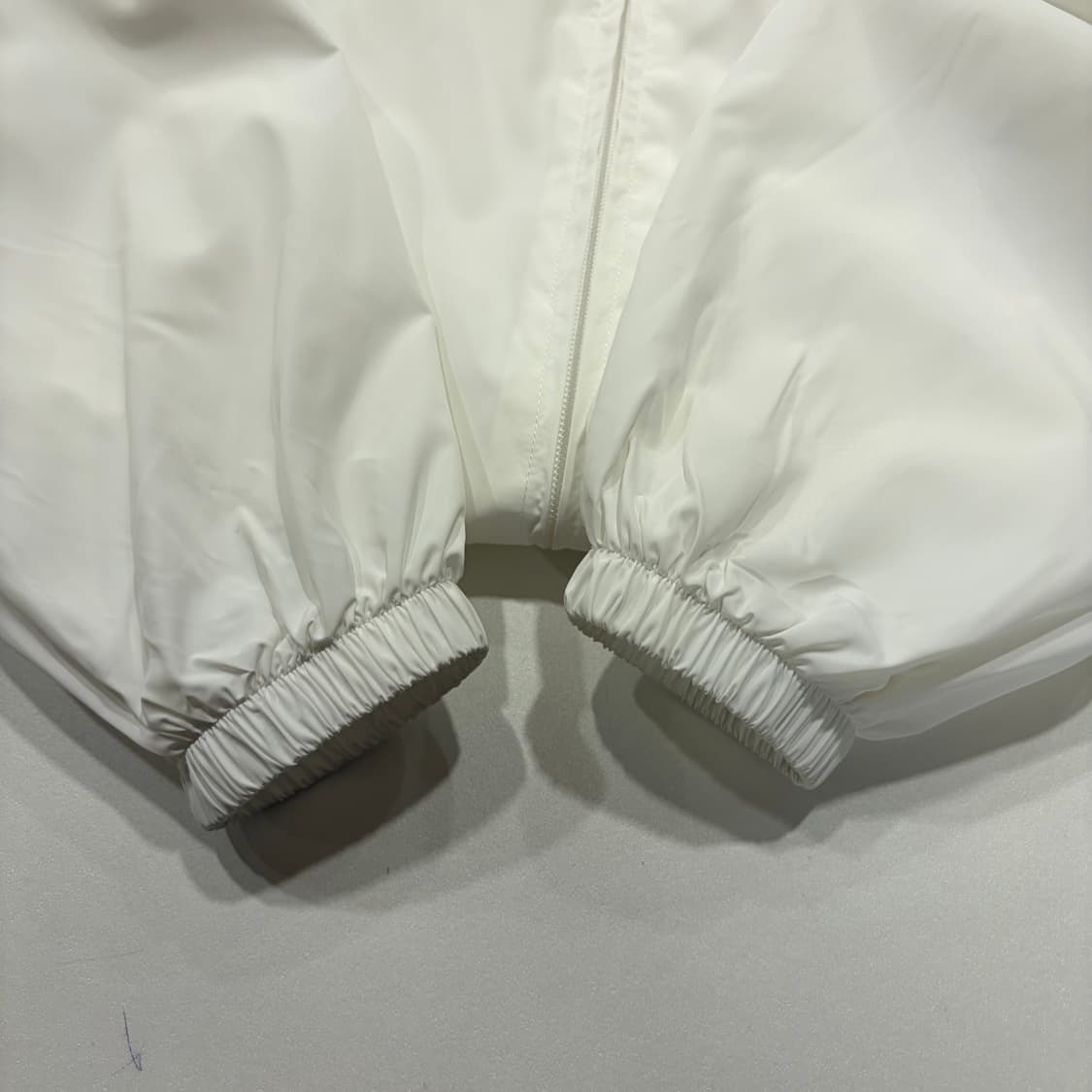 [L] 나이키 화이트 바람막이 멀티컬러 빅스우시 C968 상품이미지4