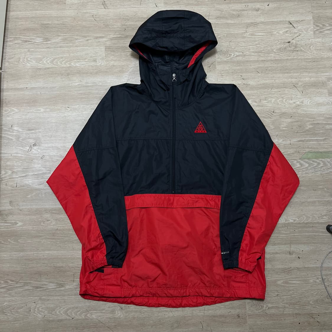 나이키 ACG 남성 투톤 배색 아노락 후드자켓 [블랙/레드] XL/105 상품이미지1