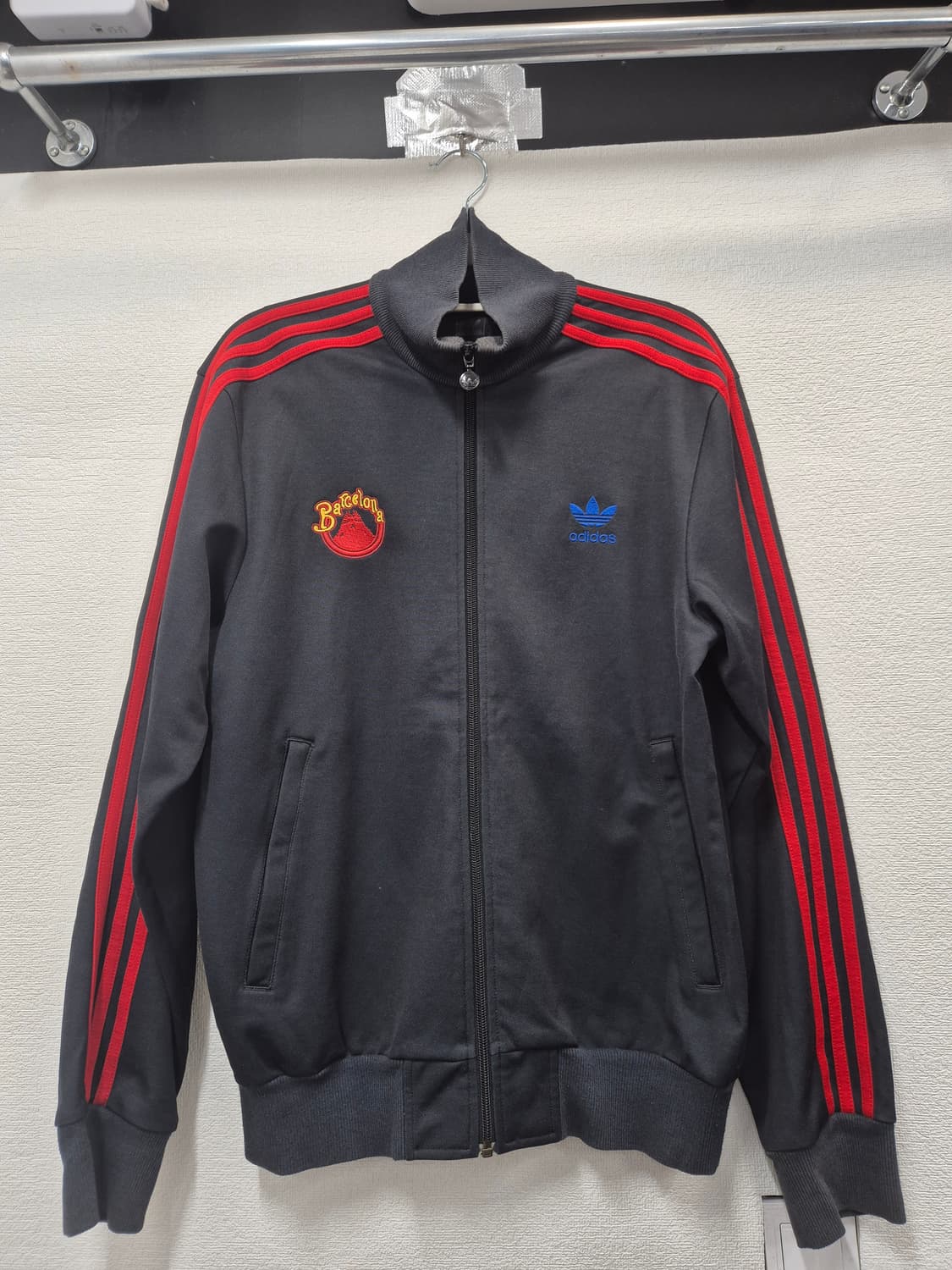 아디다스 바르셀로나 검빨 져지 트랙탑/ 105(정품) 상품이미지1