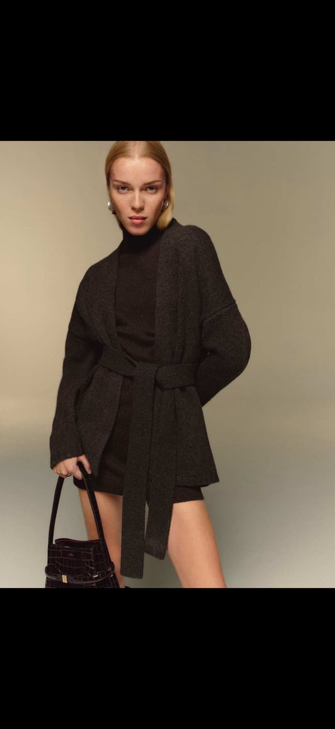 리포메이션 Meg 가디건코트 다크 브라운 니트 랩 울 가디건 상품이미지5