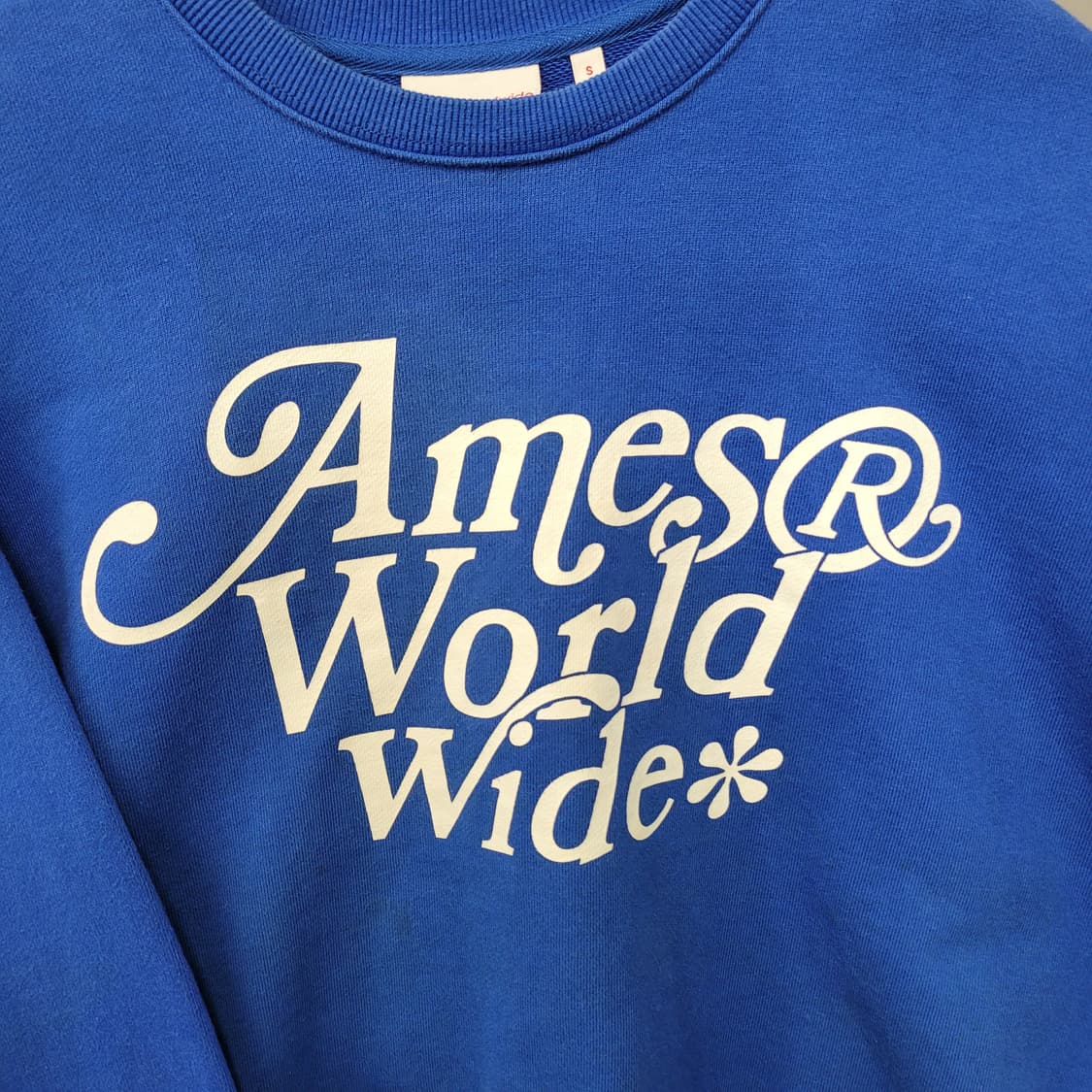 ames worldwide 아메스 월드와이드 시그니처 로고 스웻셔츠 블루 상품이미지3