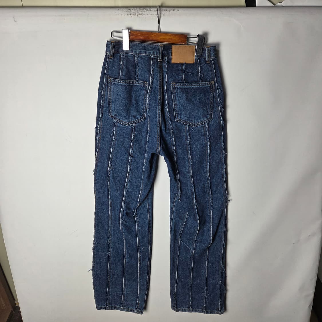 [Matin Kim] 마뗑킴 컷팅 루즈 데님팬츠 상품이미지2