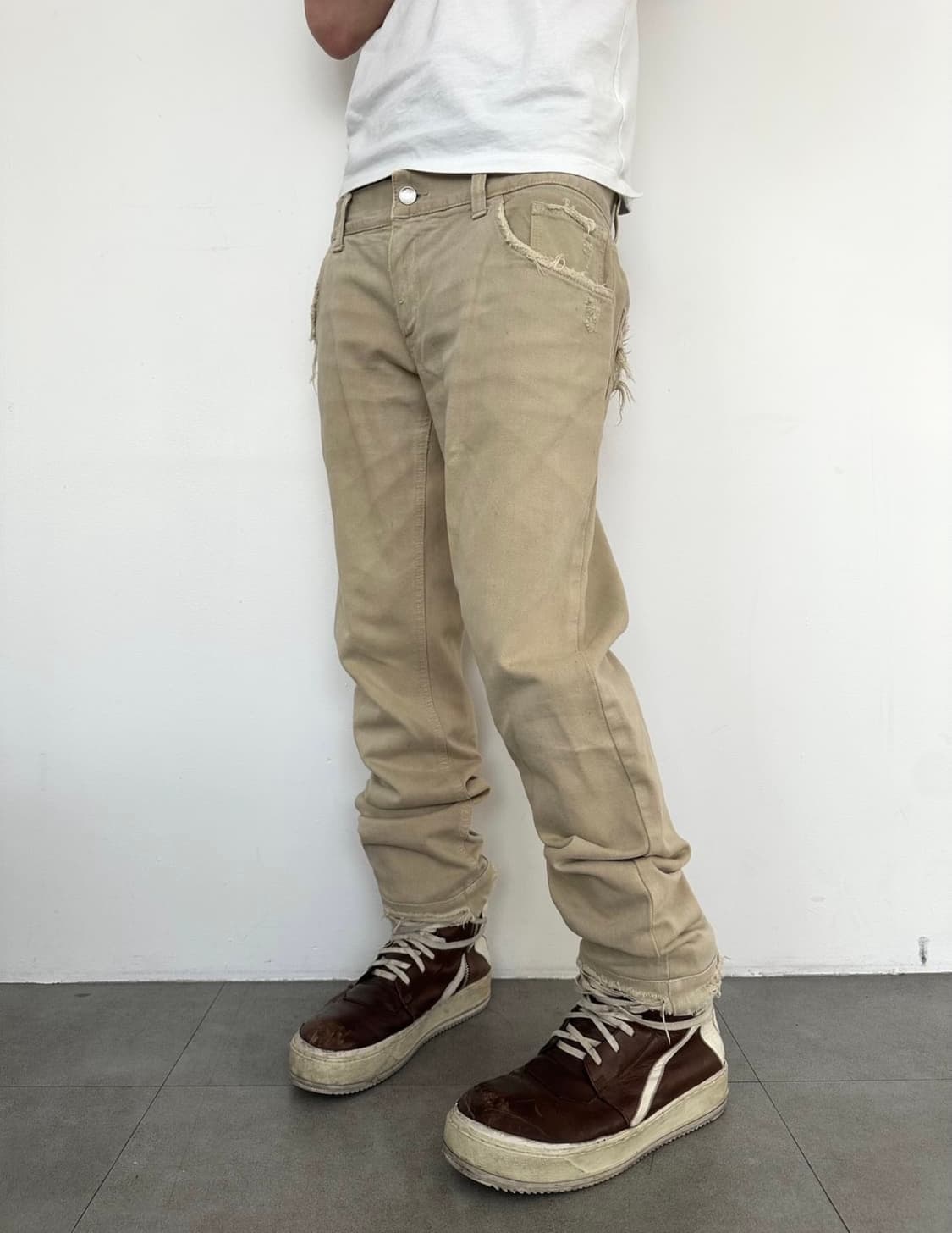 돌체앤가바나 베이지 디스트로이드 새깅진 XL 상품이미지2