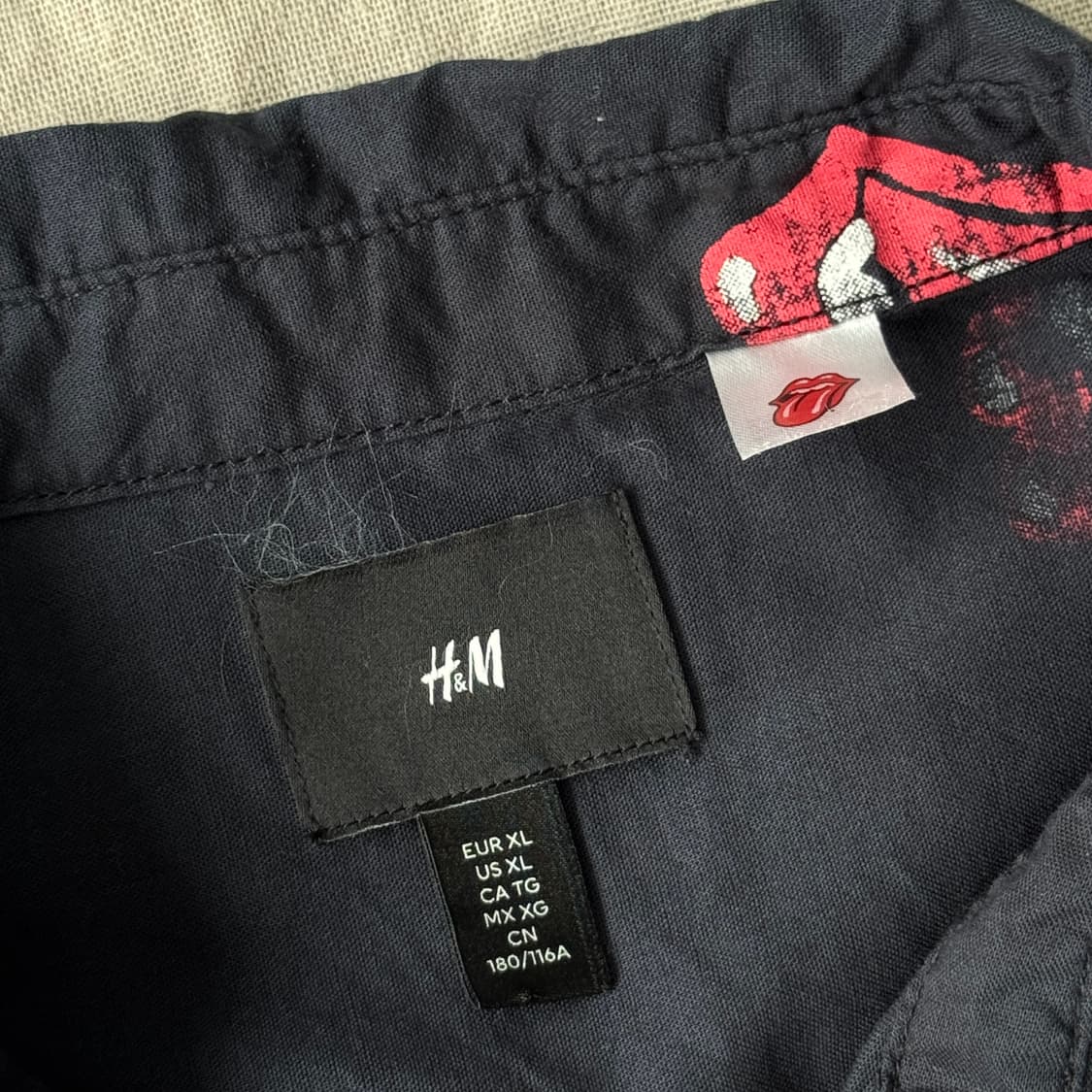  H&M 롤링스톤 반팔 셔츠 XL 상품이미지4