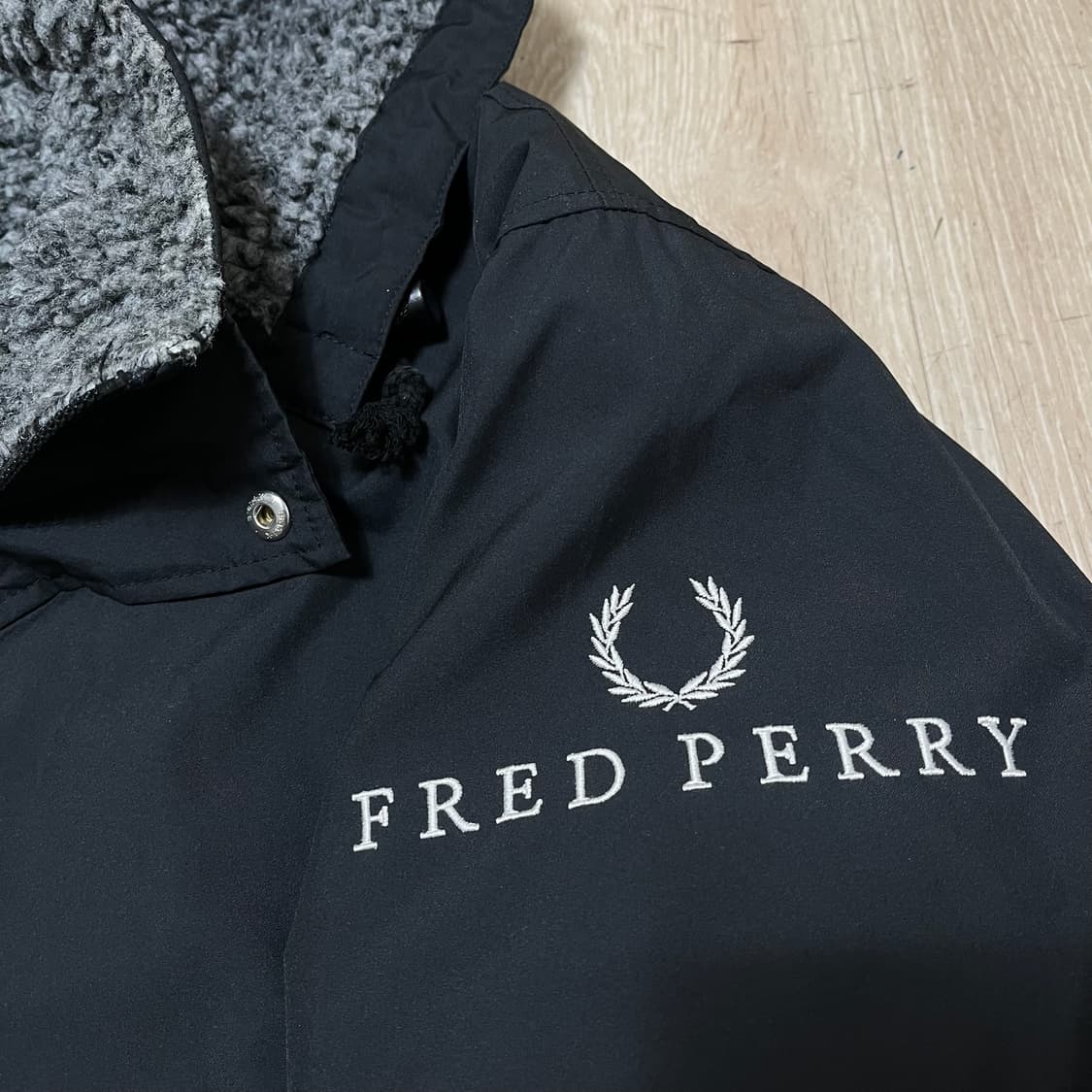 프레드페리 월계수 로고 양털안감 벤치코트 롱 점퍼 M/95  상품이미지4