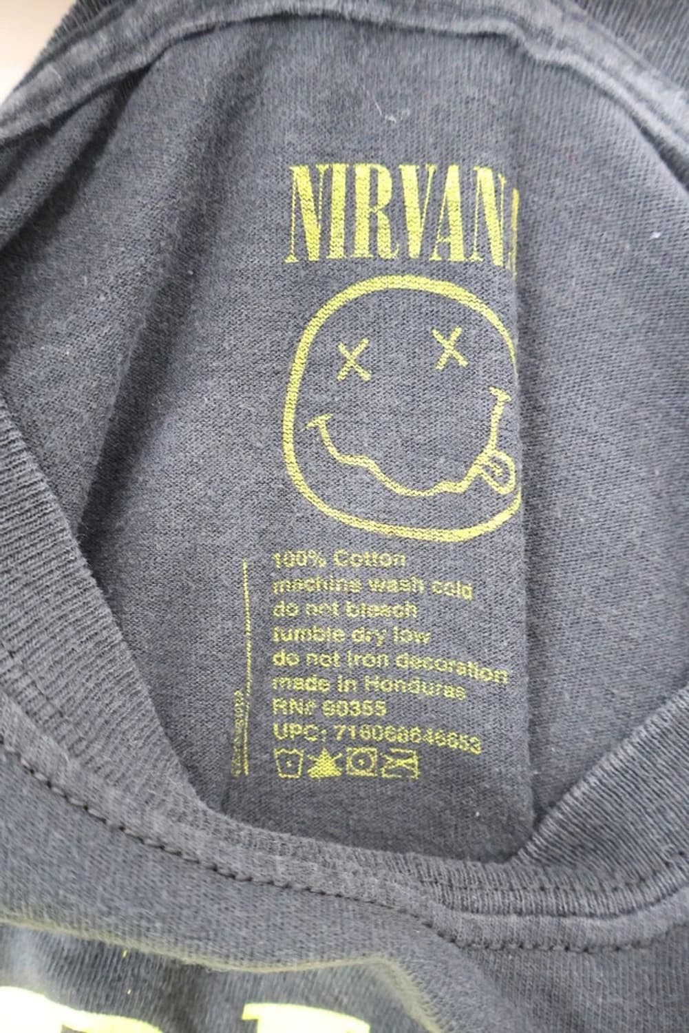 Nirvana Smile Logo Band T Shirt 상품이미지5