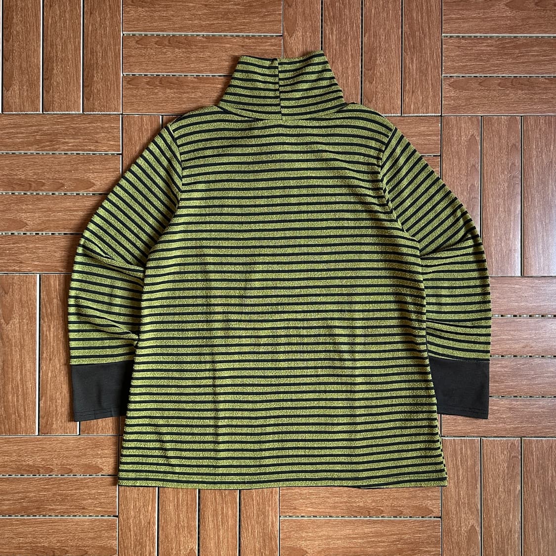 Vivien sports stripe pollar long sleeves 상품이미지2