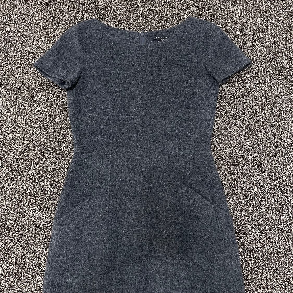 theory 띠어리 울 여성 원피스 그레이 0사이즈 상품이미지2