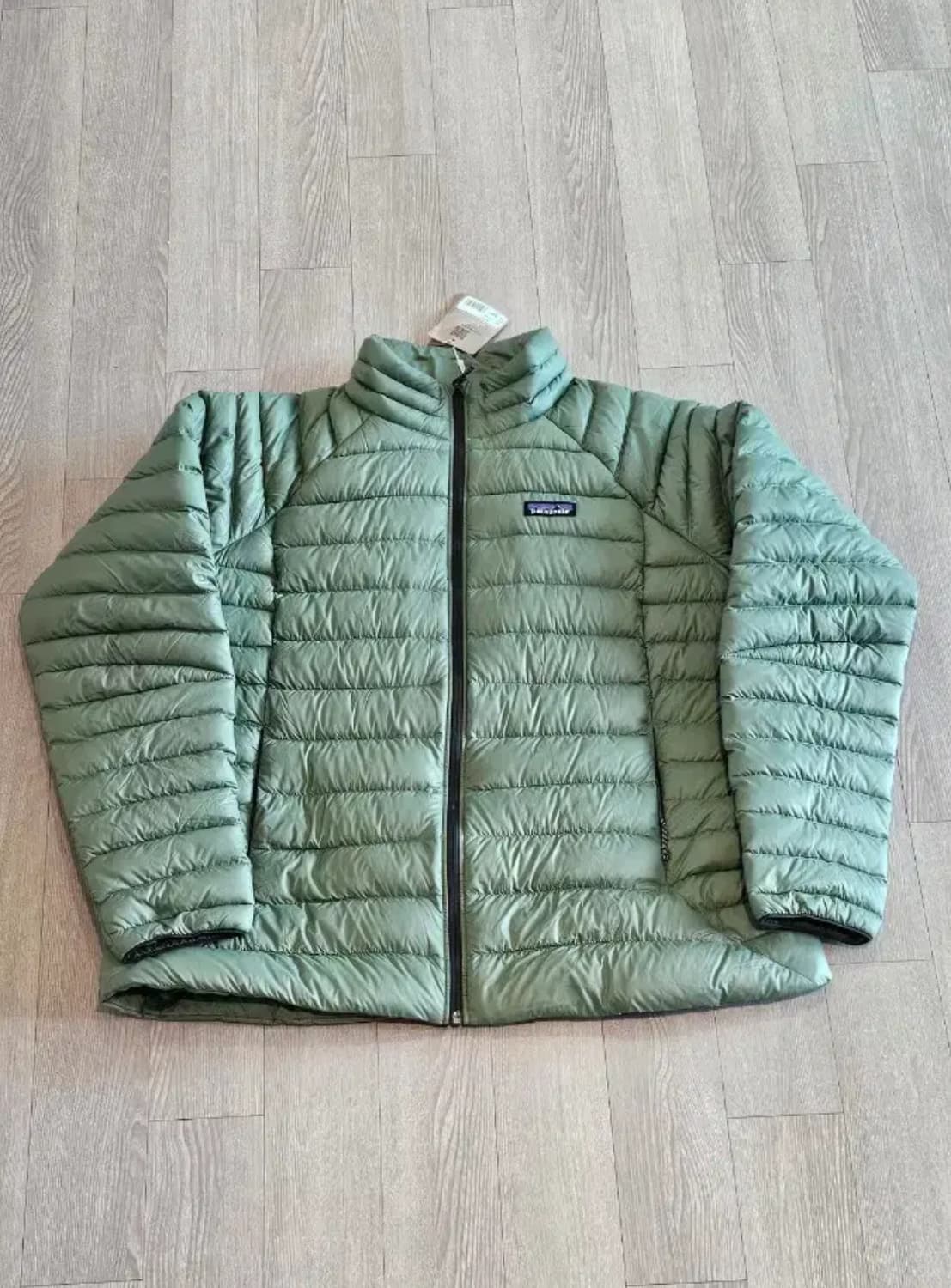 파타고니아 24fw 여성 다운스웨터 상품이미지1