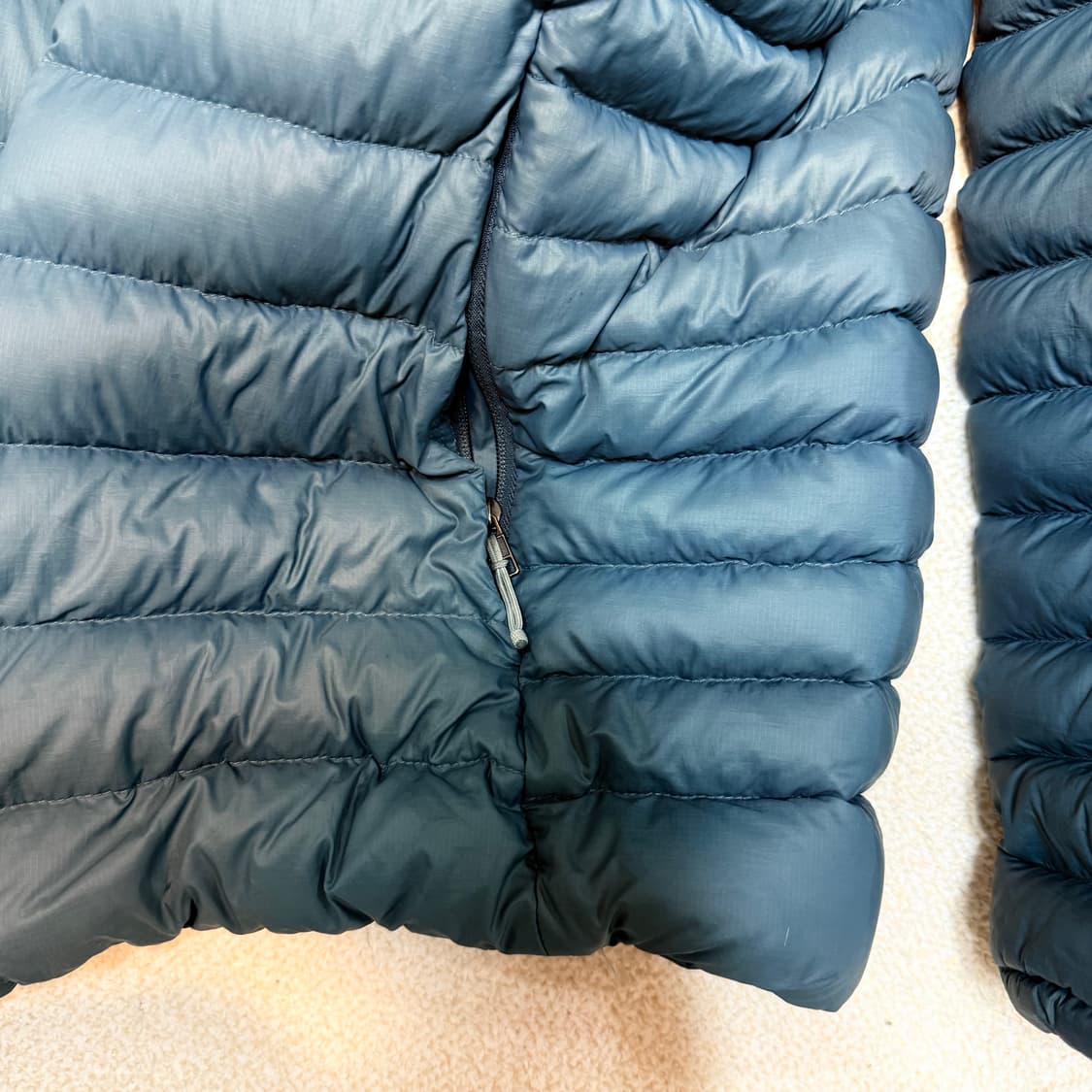 파타고니아 다운스웨터 상품이미지4