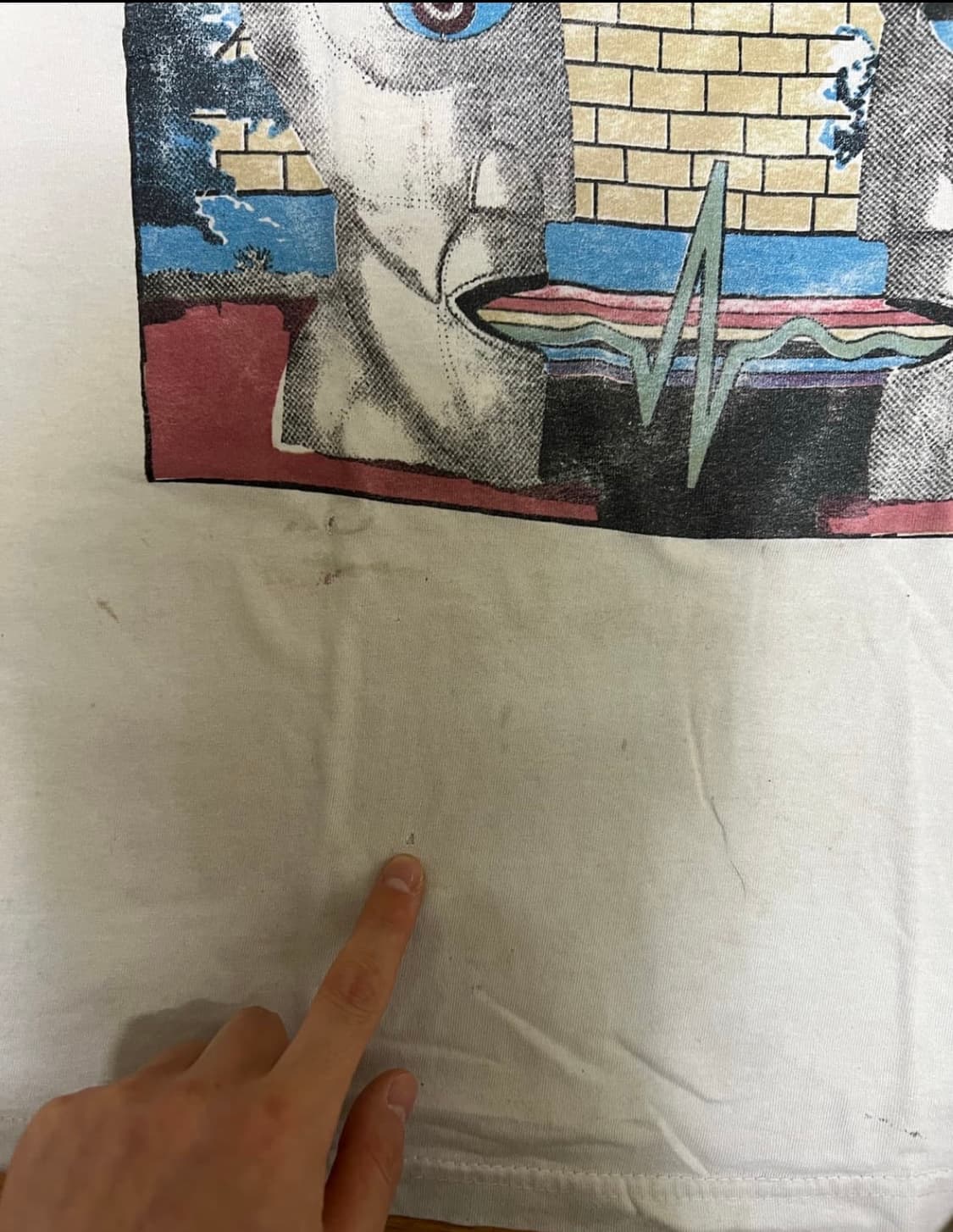 90s pink floyd t shirt thrashed 상품이미지3