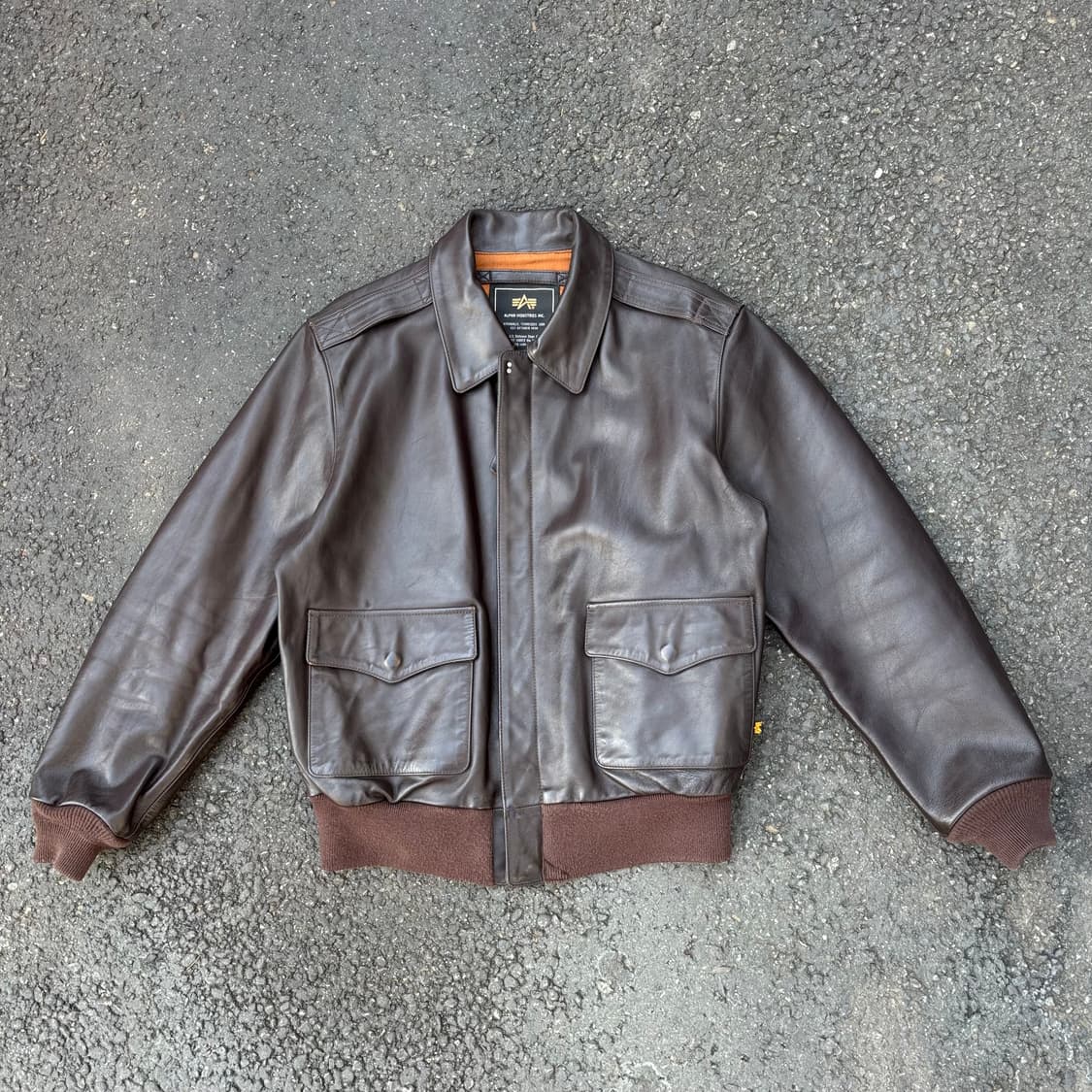 알파 인더스트리 a-2 레더 플라이트 자켓 상품이미지1
