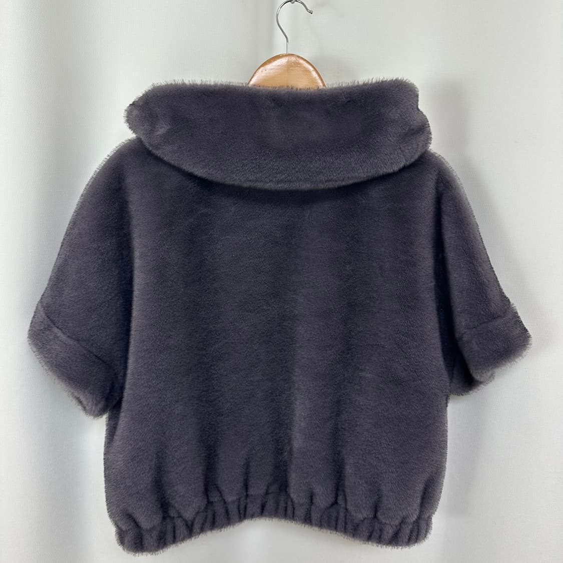 더아이잗 여자 반팔 퍼 조끼 55-66추천 상품이미지6