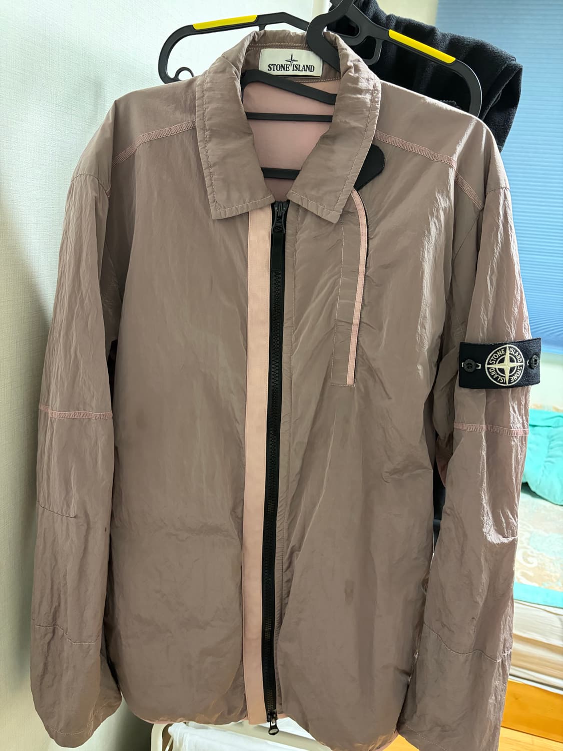 스톤아일랜드 18fw 나일론메탈 셔츠 로즈쿼츠  상품이미지7