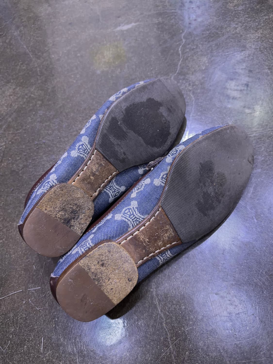 셀린느 데님 플랫 로퍼 38 상품이미지8