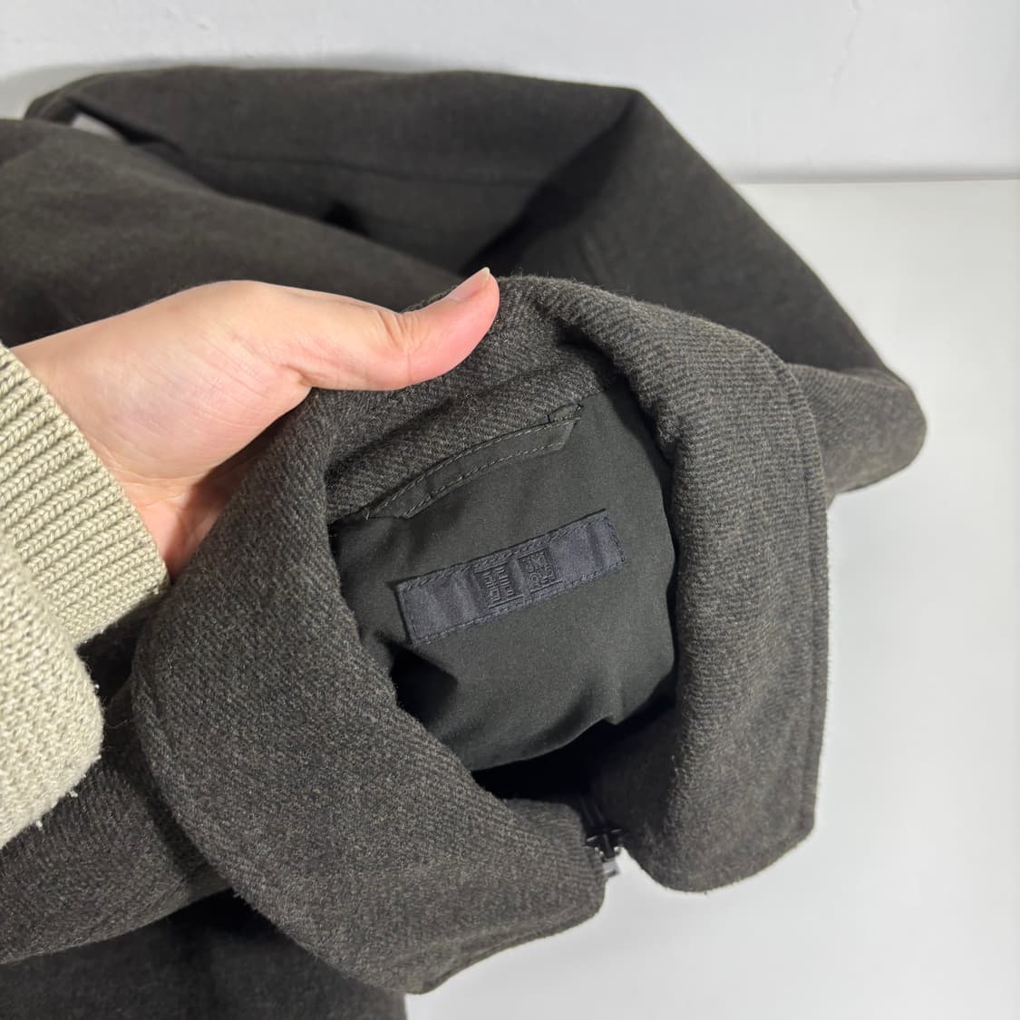 L 유니클로 딥브라운 카라넥 울자켓 상품이미지4