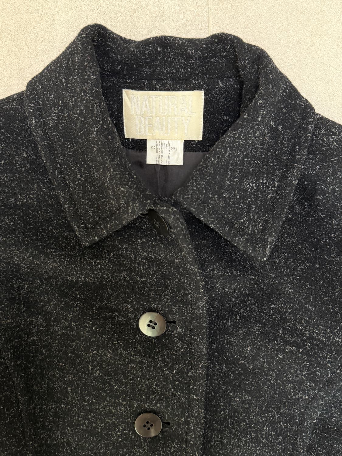 button kara black wool jacket 상품이미지4