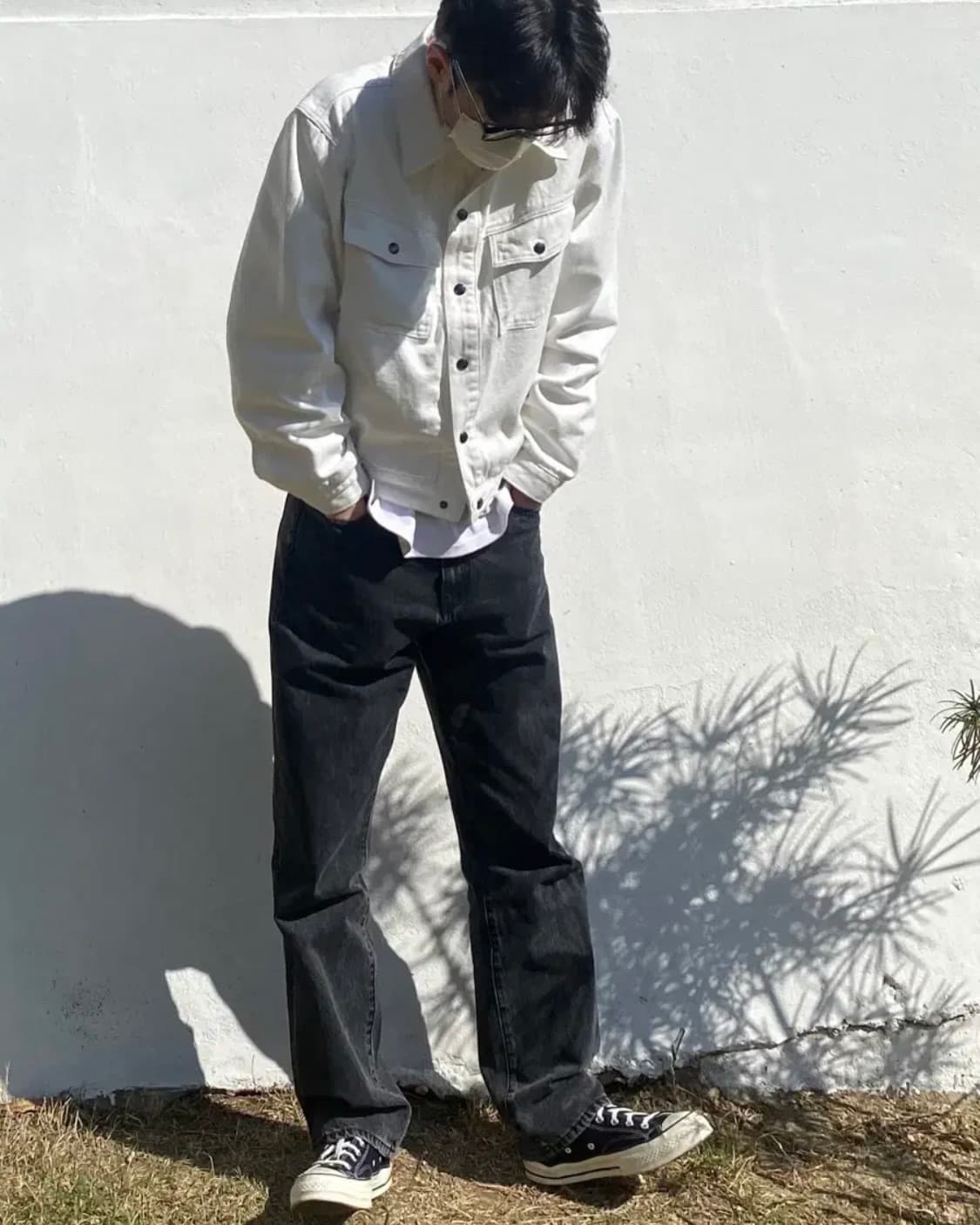 착샷 o) 비슬로우 스탠다드 트러커 자켓 화이트 L 상품이미지5