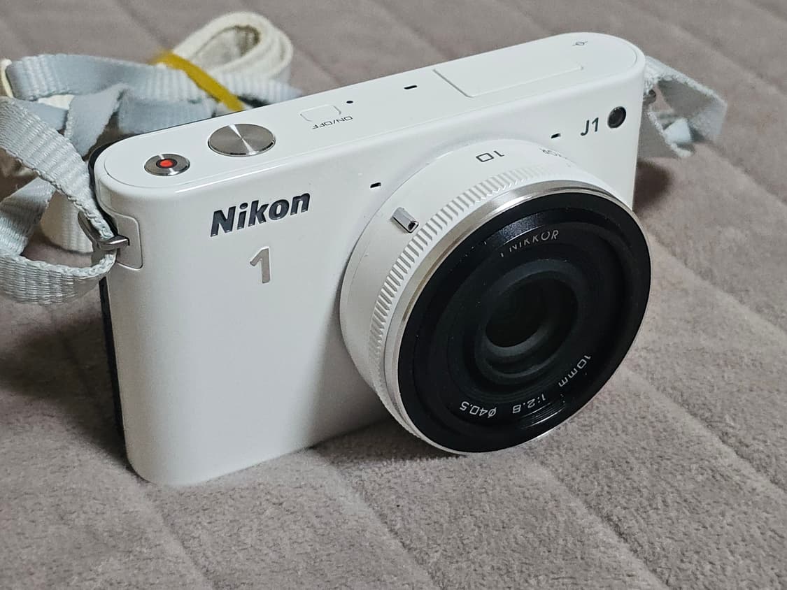 니콘 Nikon 1 J1 미러리스 카메라 상품이미지2