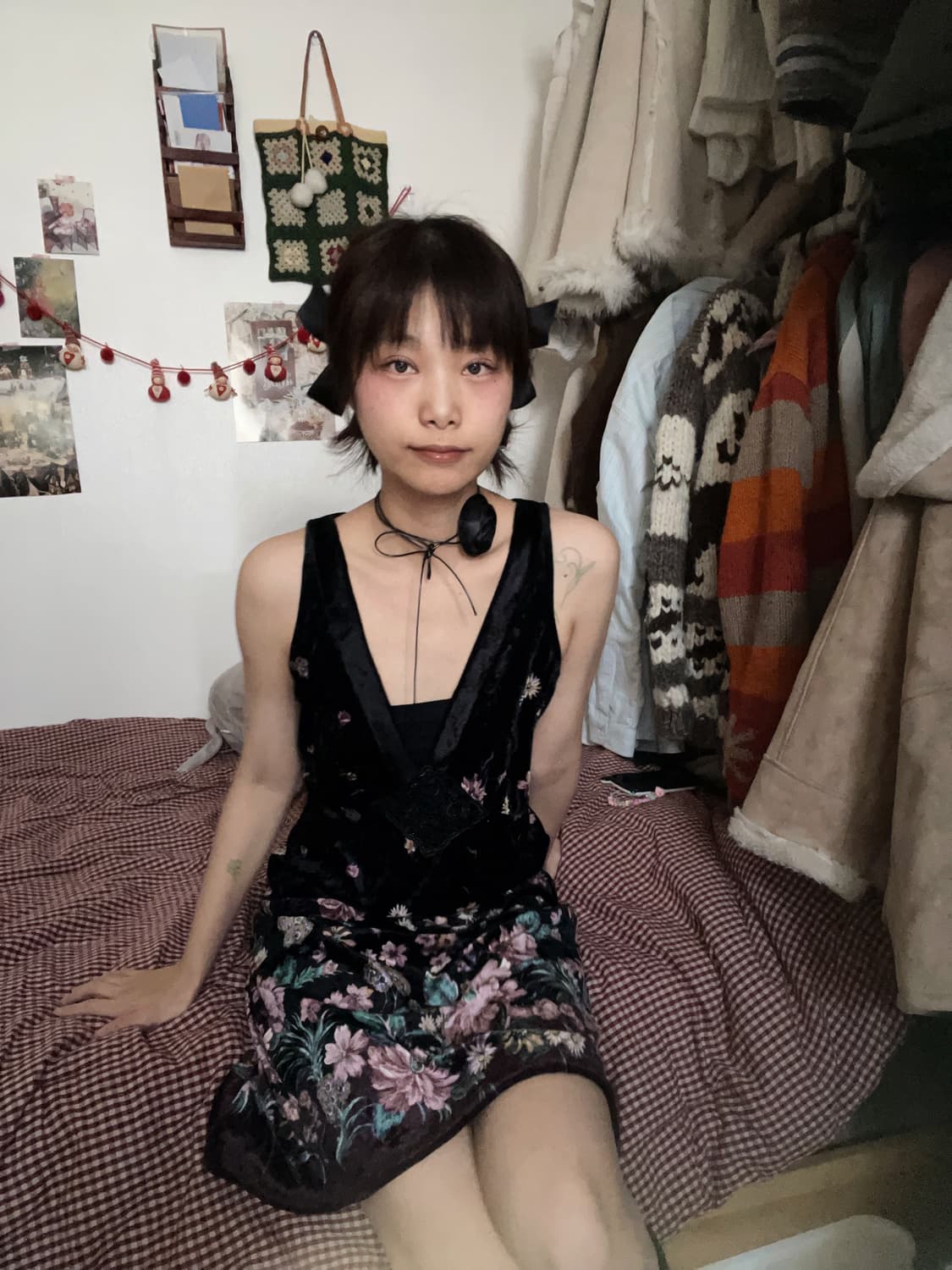 플라워 빈티지 비즈 벨벳 원피스 상품이미지1